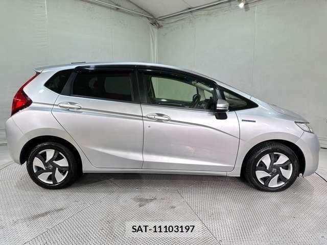 Honda FIT 2014-12 7218554-3