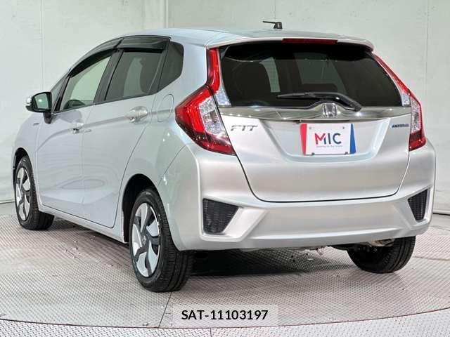 Honda FIT 2014-12 7218554-6