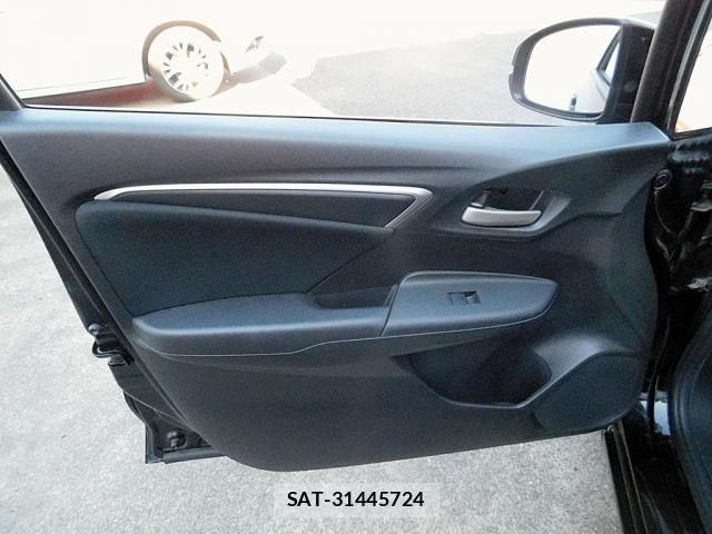 Honda FIT 2016-07 7218553-19