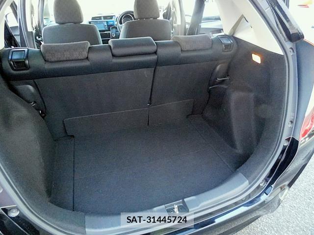 Honda FIT 2016-07 7218553-26