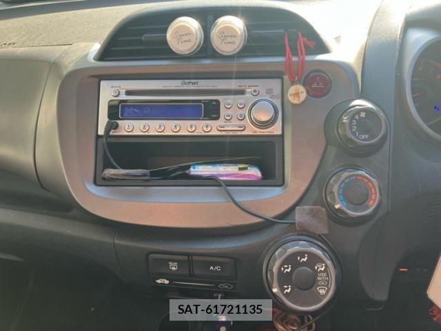 Honda FIT 2010-05 7218535-18