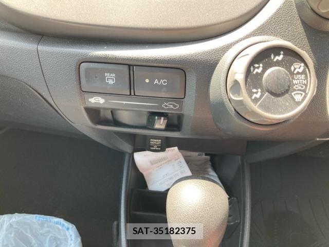 Honda FIT 2008-07 7218525-17