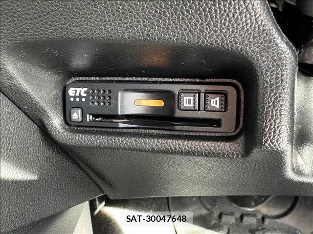 Honda FIT 2018-09 7218555-15