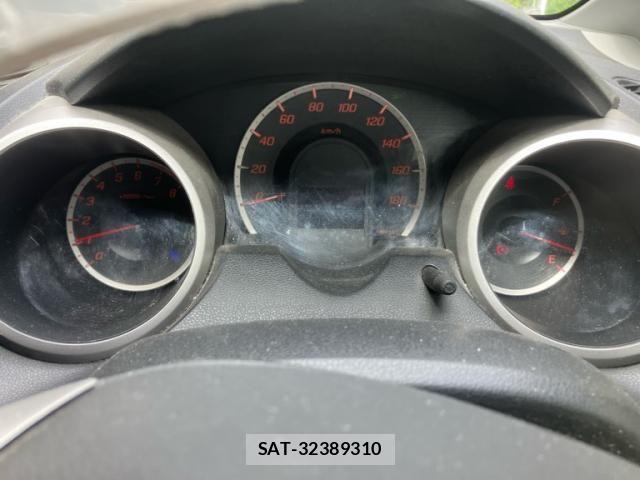 Honda FIT 2008-02 7218523-4