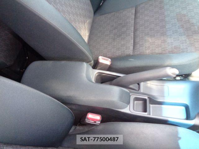 Honda FIT 2017-05 7218561-18