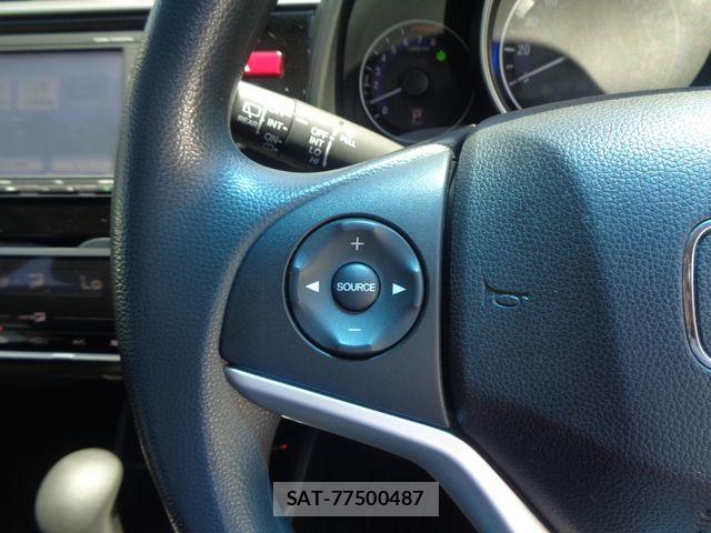 Honda FIT 2017-05 7218561-20