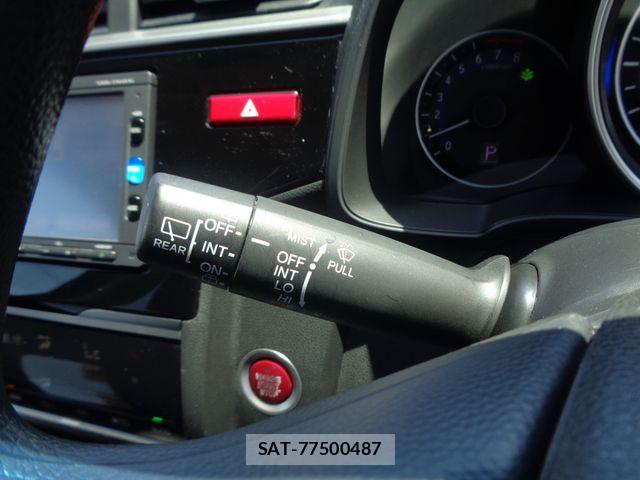 Honda FIT 2017-05 7218561-26