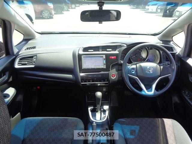 Honda FIT 2017-05 7218561-2