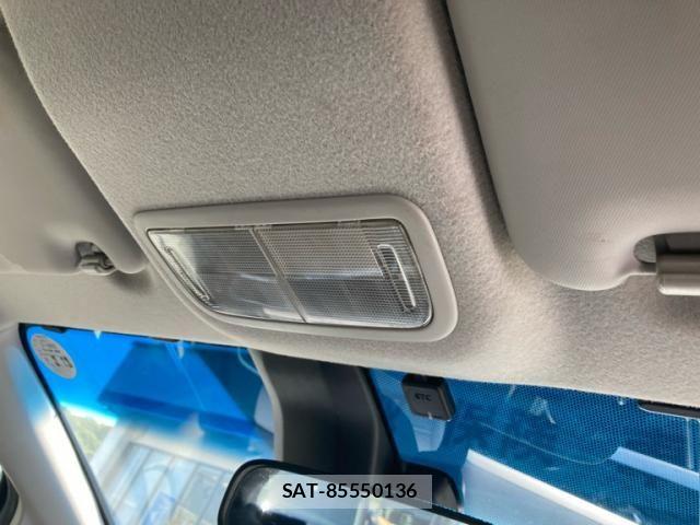 Honda FIT 2014-03 7218550-13