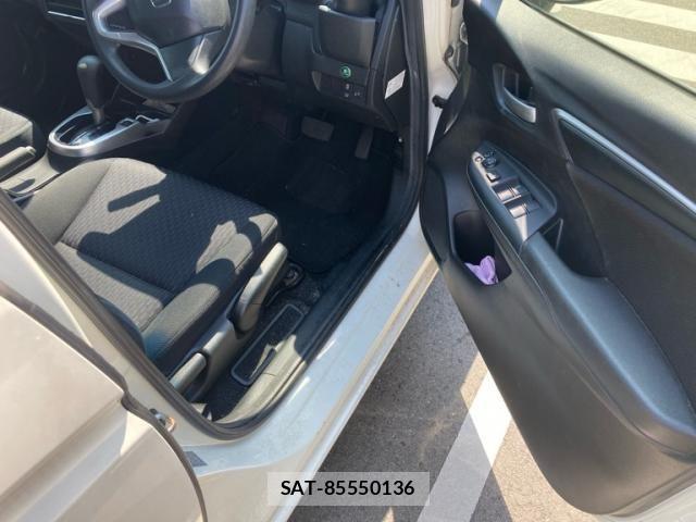 Honda FIT 2014-03 7218550-7
