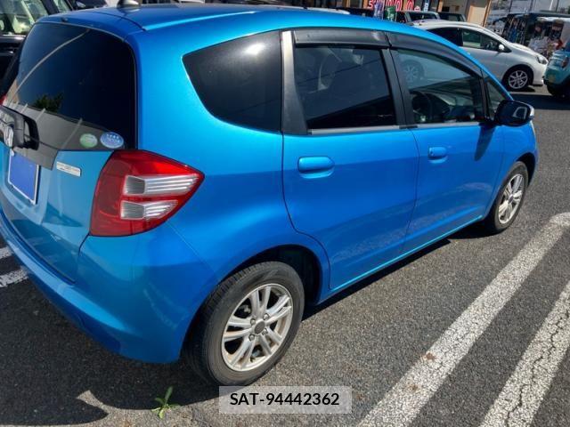 Honda FIT 2008-09 7218529-2