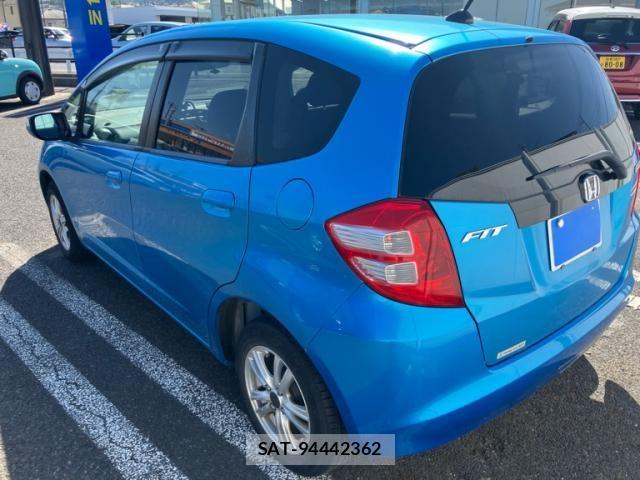 Honda FIT 2008-09 7218529-3