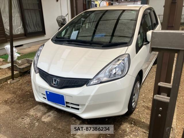 Honda FIT 2011-05 7218540-1