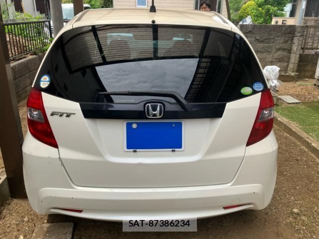Honda FIT 2011-05 7218540-2