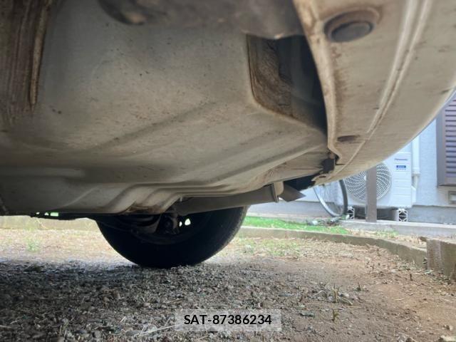 Honda FIT 2011-05 7218540-7