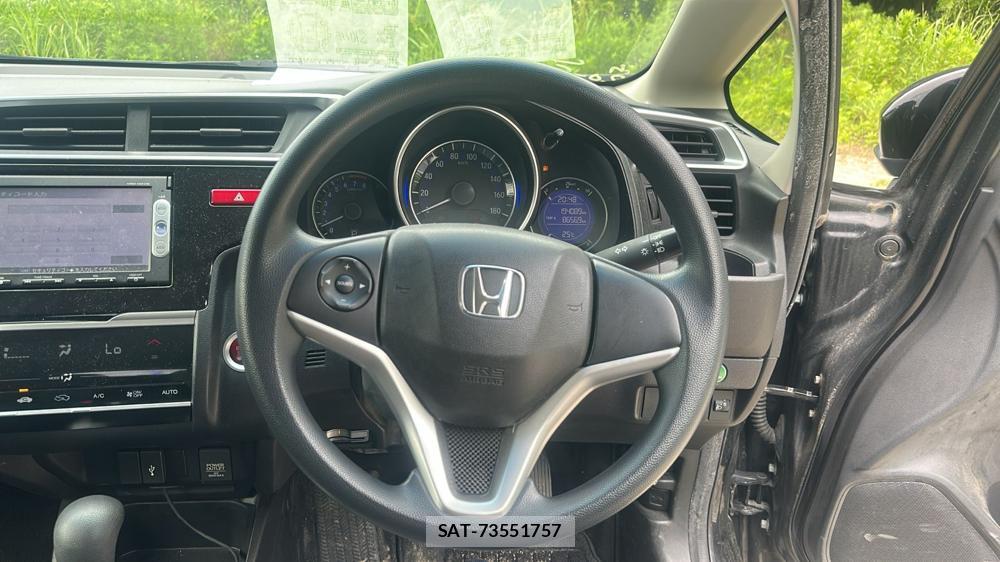 Honda FIT 2015 6801586-13