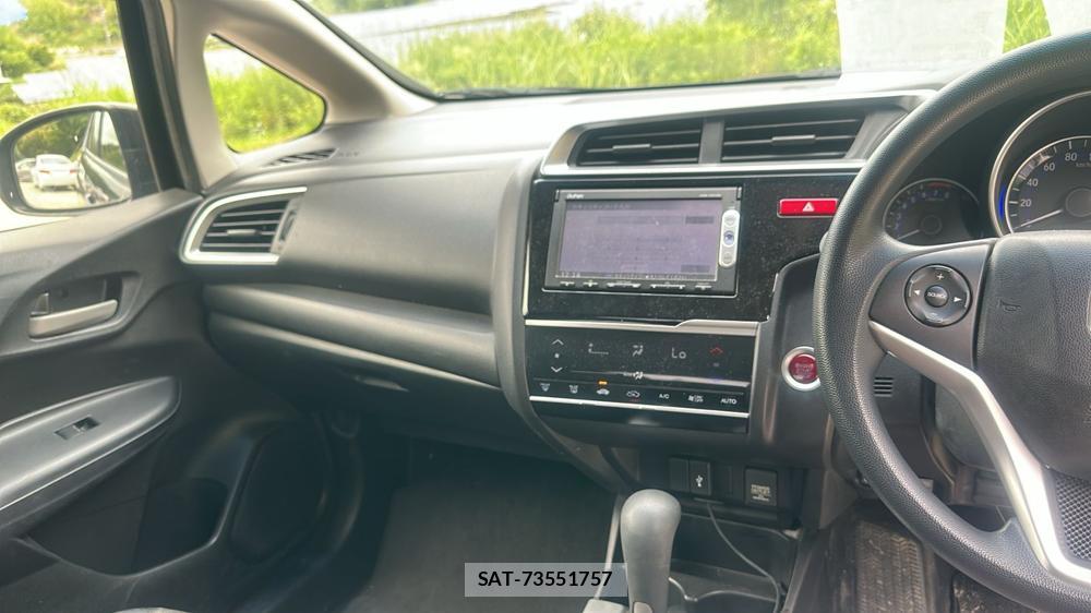 Honda FIT 2015 6801586-17