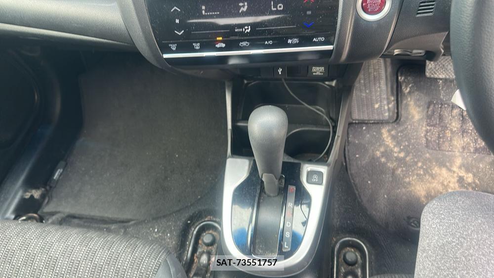 Honda FIT 2015 6801586-19