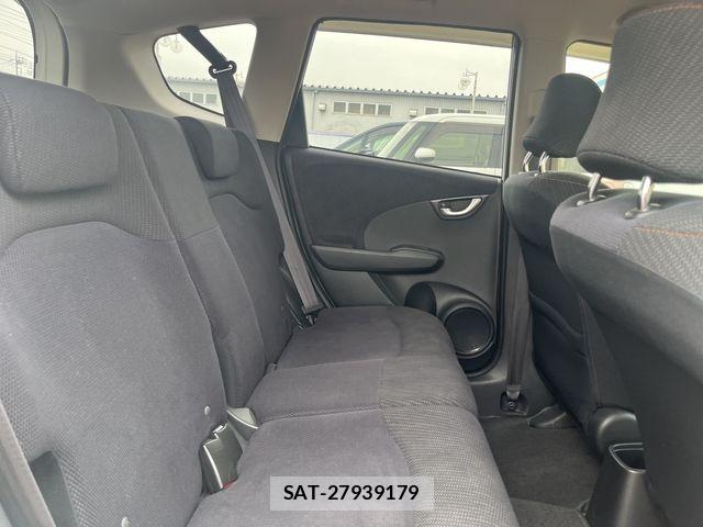 Honda FIT 2012-01 7250796-12