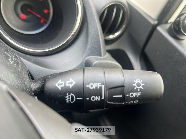 Honda FIT 2012-01 7250796-16