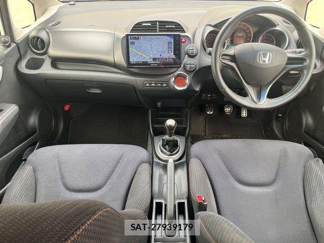Honda FIT 2012-01 7250796-1
