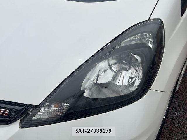 Honda FIT 2012-01 7250796-23