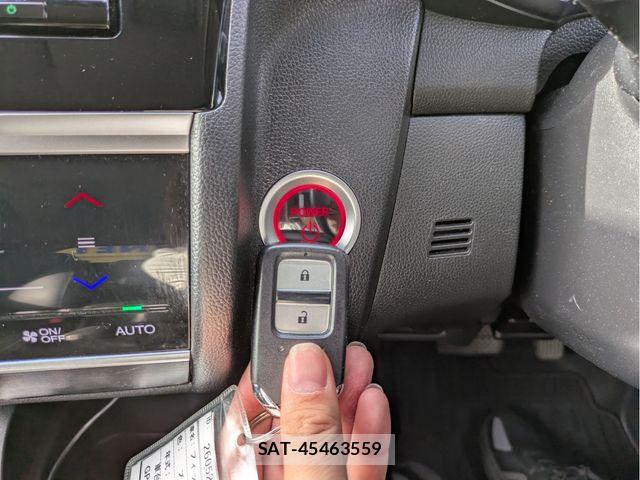Honda FIT 2018-09 7250793-13