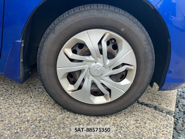 Honda FIT 2018-02 7250791-2