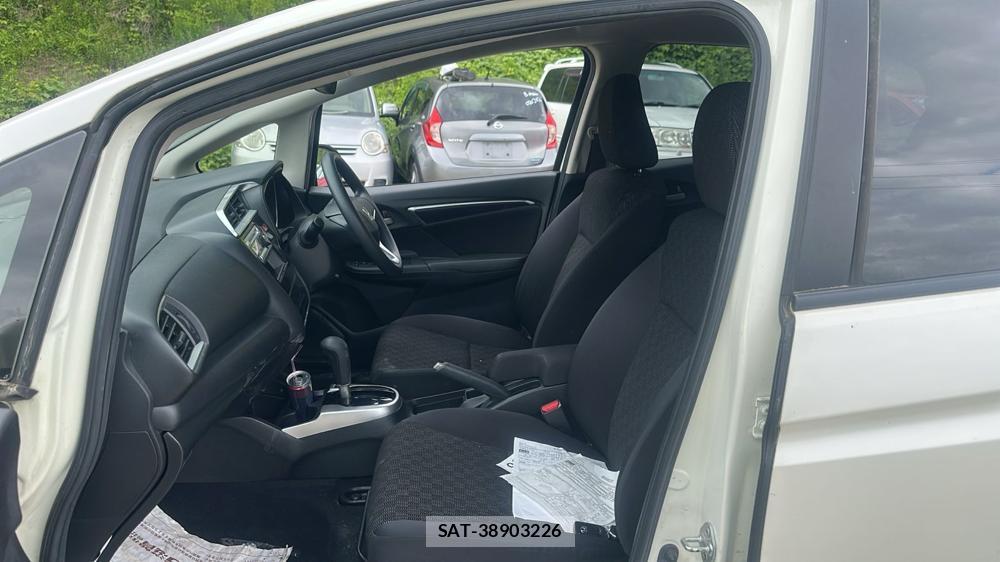 Honda FIT 2013 6493950-10