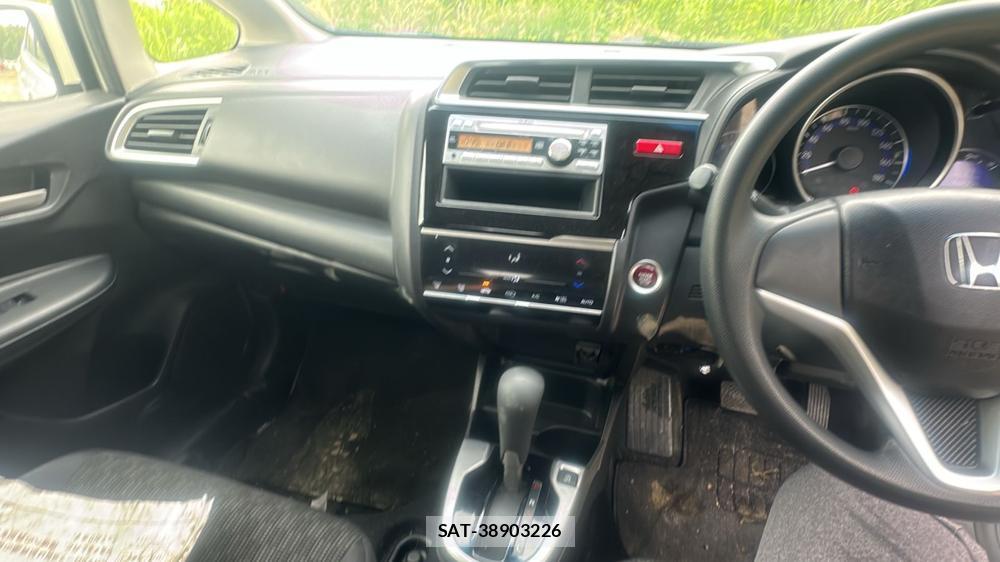 Honda FIT 2013 6493950-16
