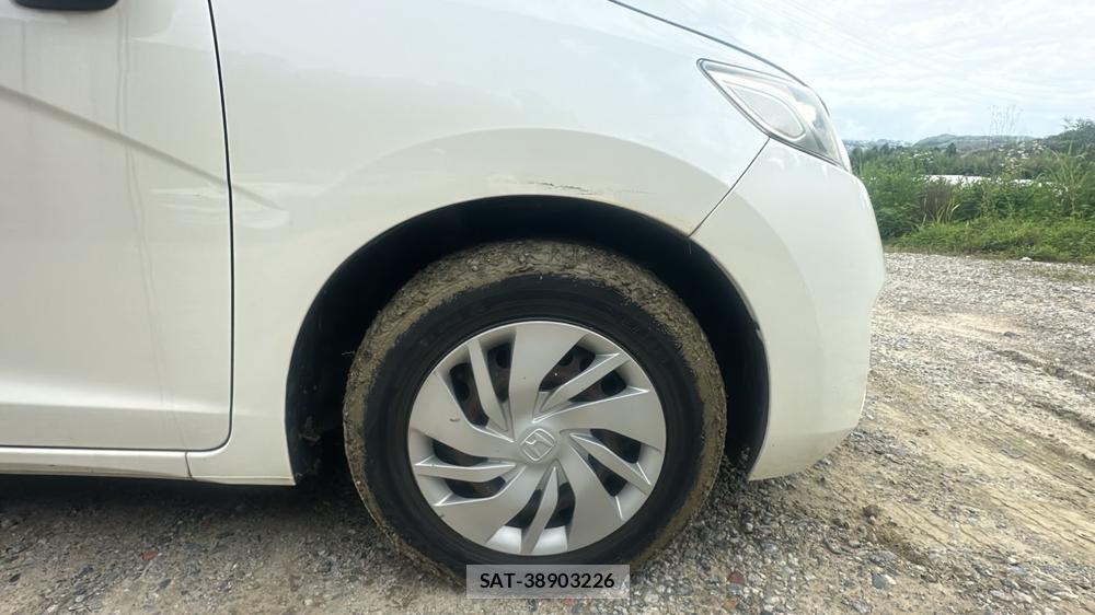 Honda FIT 2013 6493950-25
