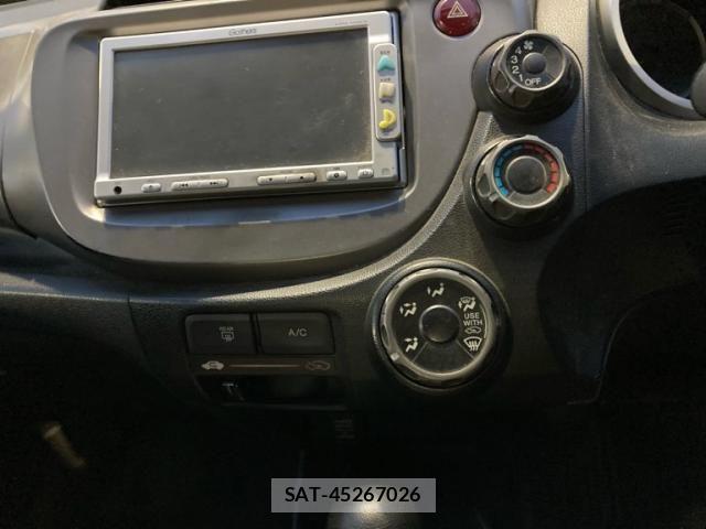 Honda FIT 2009-11 7250799-24