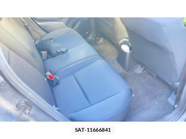 Honda FIT 2019-06 7250792-11