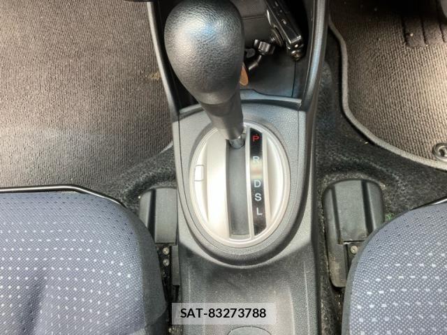 Honda FIT 2008-10 7250797-16