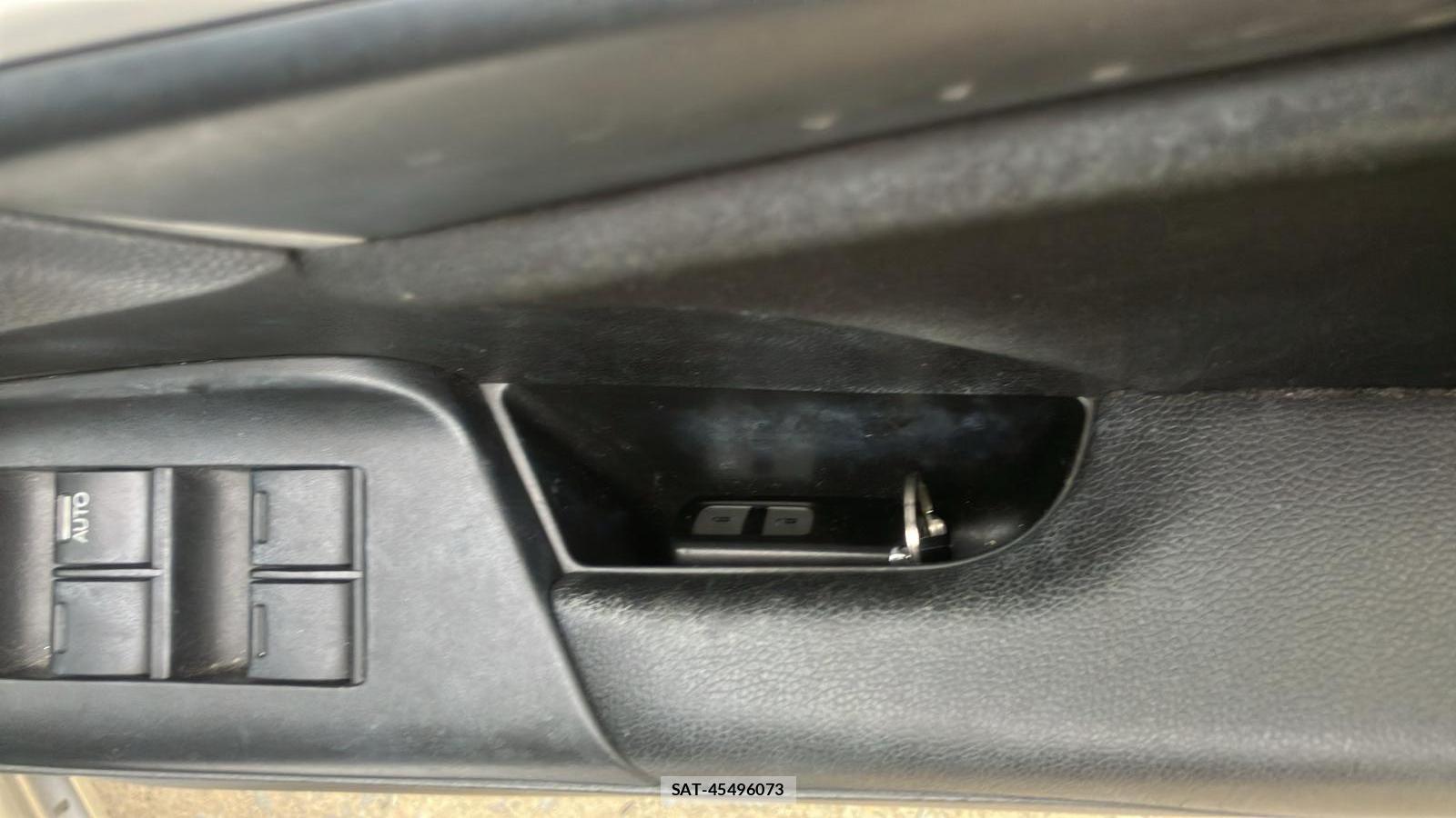 Honda FIT 2015 6587856-19