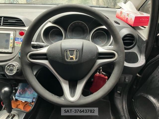 Honda FIT 2009-09 7250795-15
