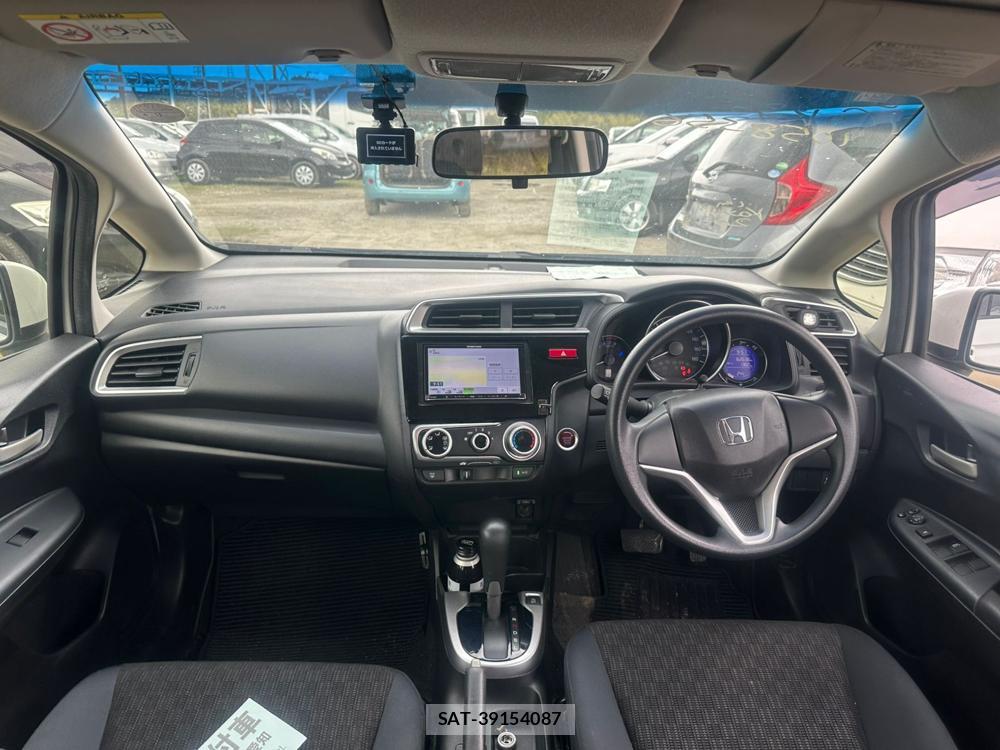 Honda FIT 2015 6267464-12