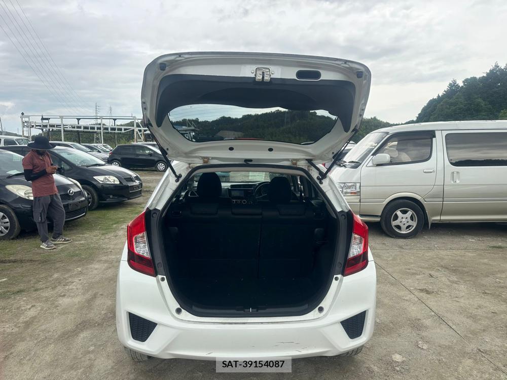 Honda FIT 2015 6267464-23