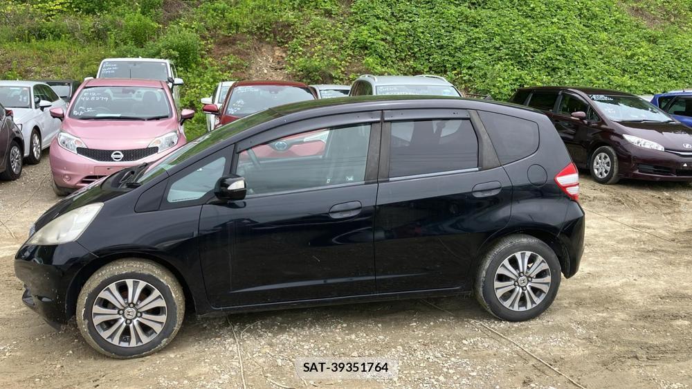 Honda FIT 2009 6833190-1