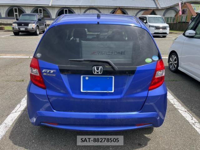 Honda FIT 2011-09 7271885-4