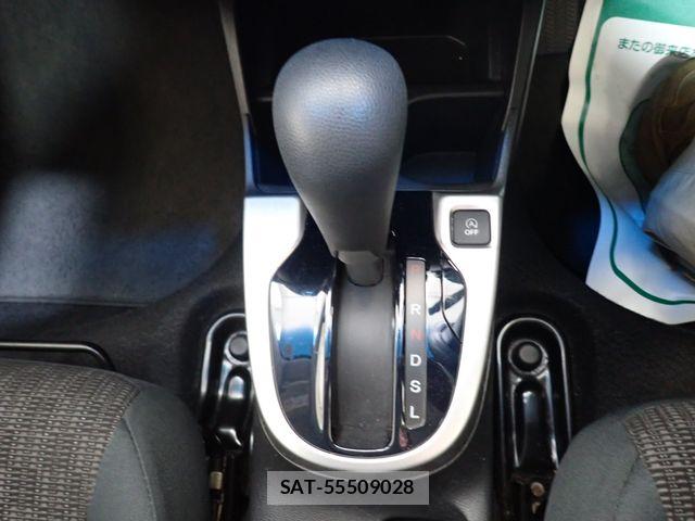 Honda FIT 2016-12 7271890-14