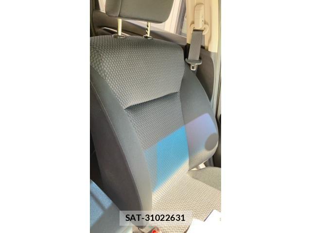 Honda FIT 2018-04 7271883-21