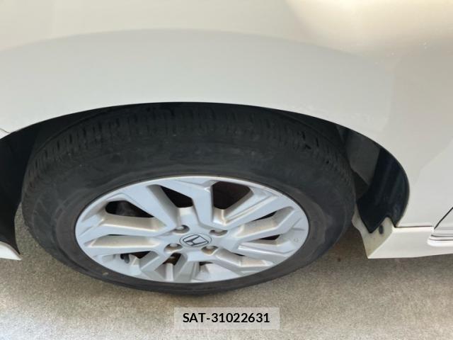 Honda FIT 2018-04 7271883-6