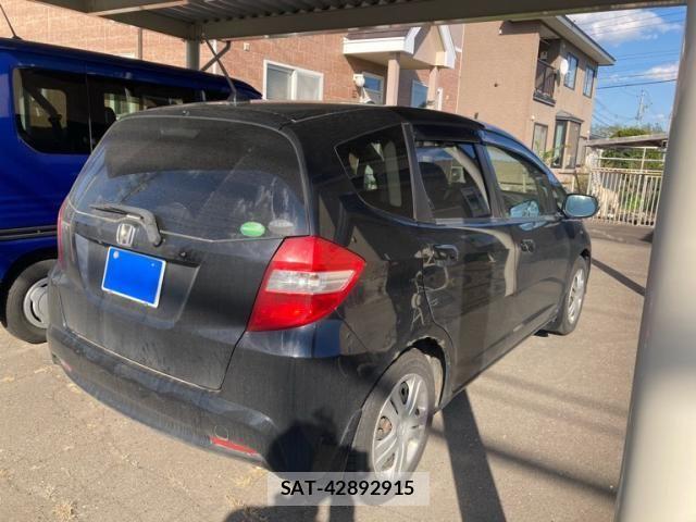 Honda FIT 2013-09 7271887-9