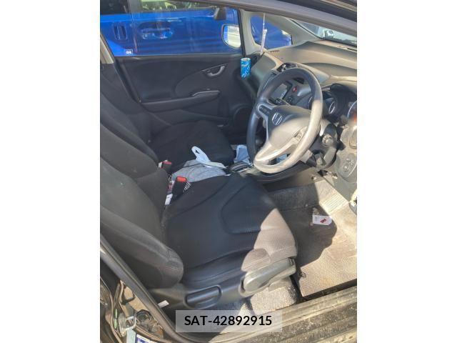 Honda FIT 2013-09 7271887-21