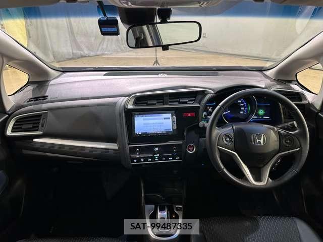 Honda FIT 2015-01 7271888-16