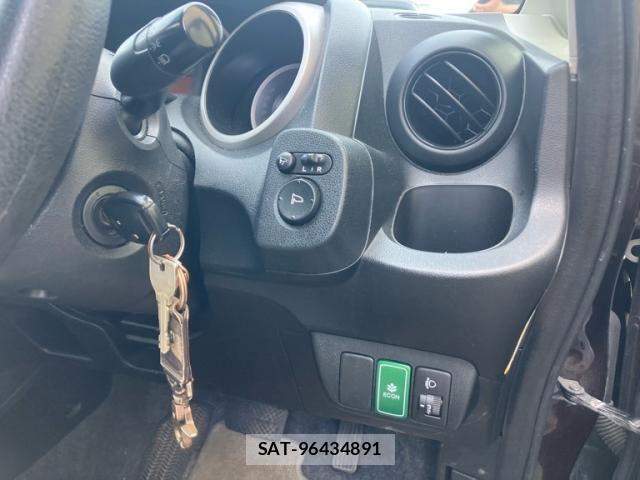 Honda FIT 2011-06 7271886-23