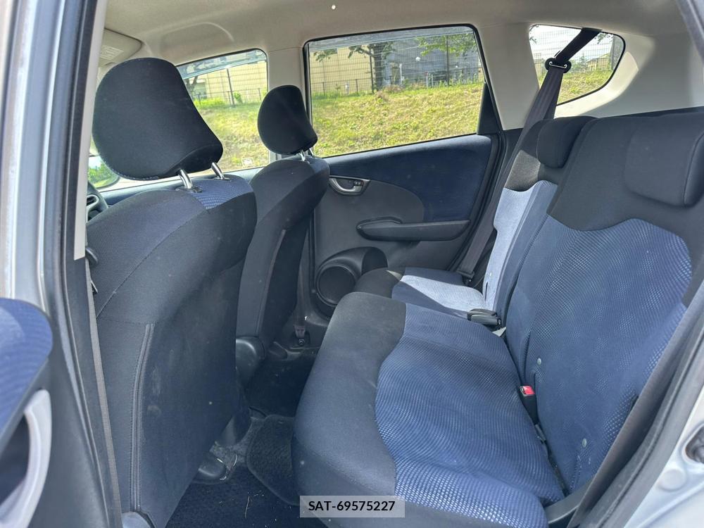 Honda FIT 2011 6801120-9