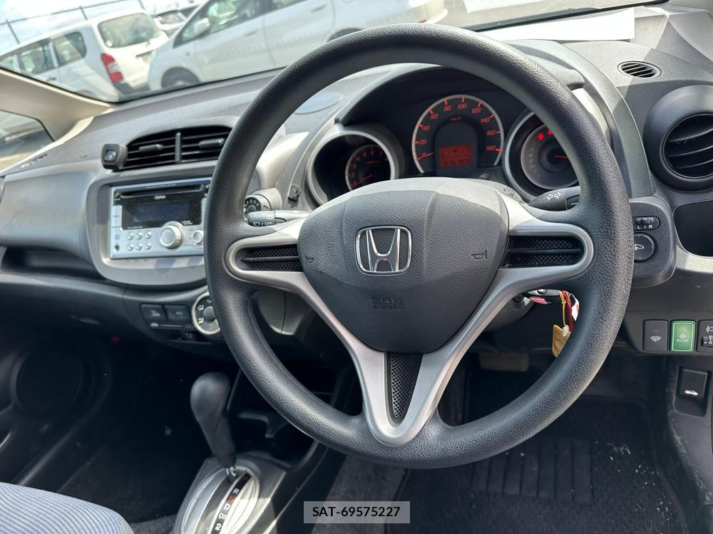 Honda FIT 2011 6801120-14