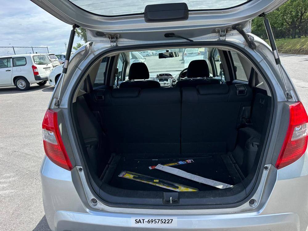Honda FIT 2011 6801120-25